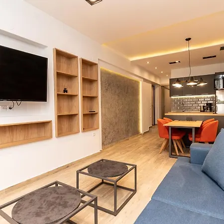 Apartment Valaoritou Luxury
