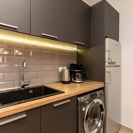 Valaoritou Luxury Apartment *